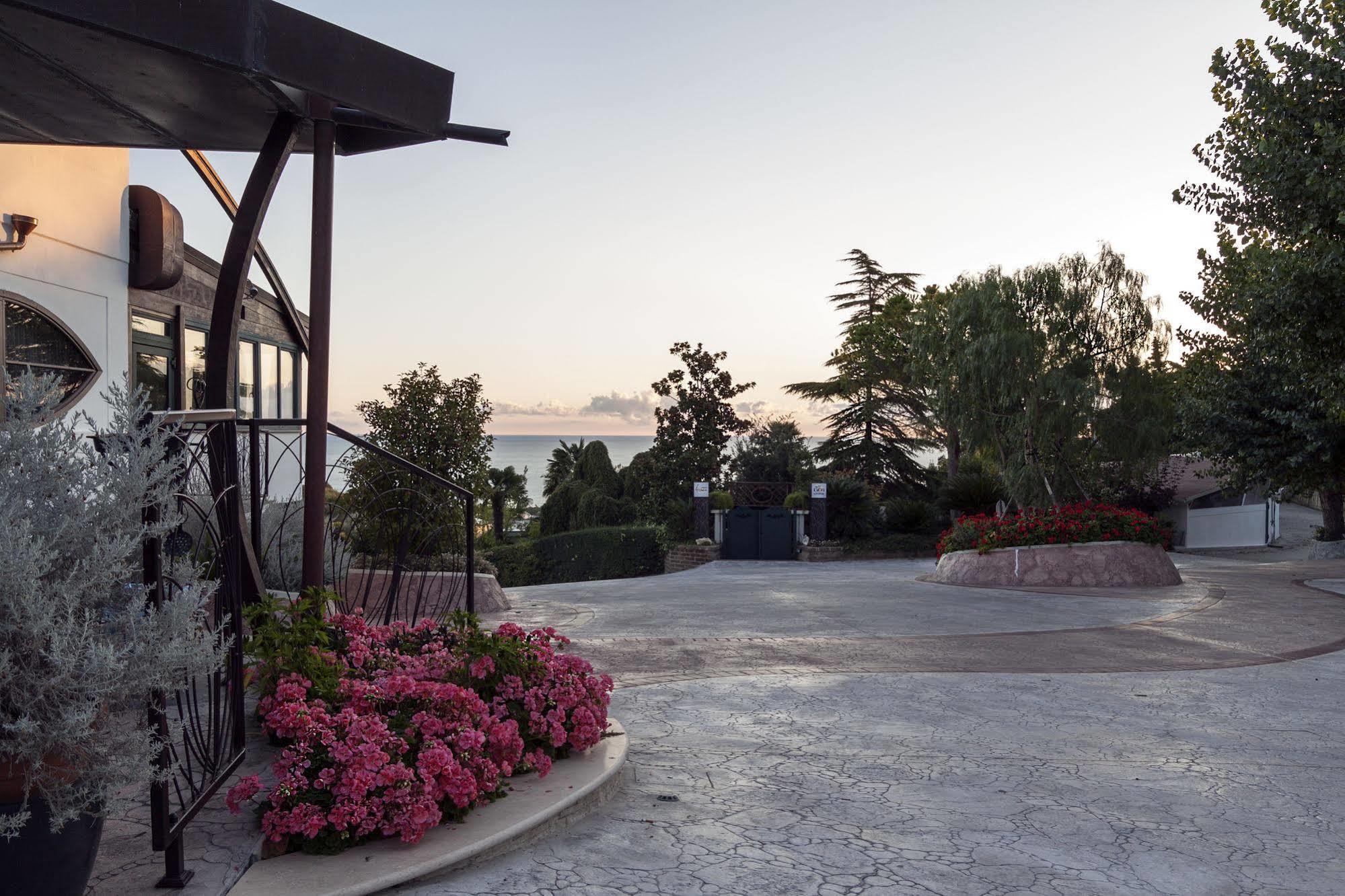 Casa Ferretti Di Ferretti Village ซิลวี มารีน่า ภายนอก รูปภาพ